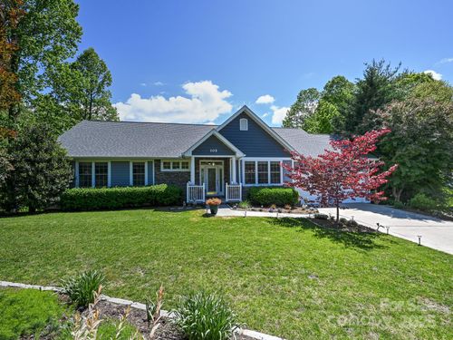 105 Spring Path, Hendersonville, NC, 28739-9451 | Card Image