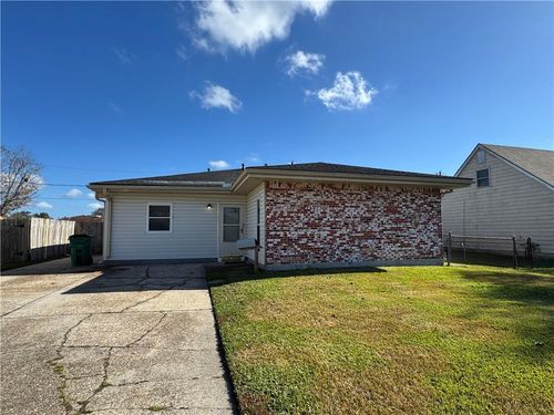 649 Niagara Cir, Terrytown, LA, 70056-2910 | Card Image