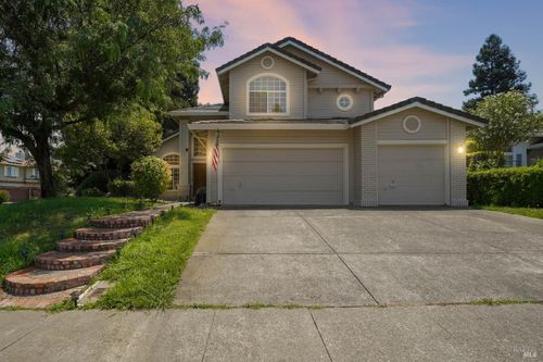 598 Crownpointe Circle, Vacaville, CA, 95687 | Card Image