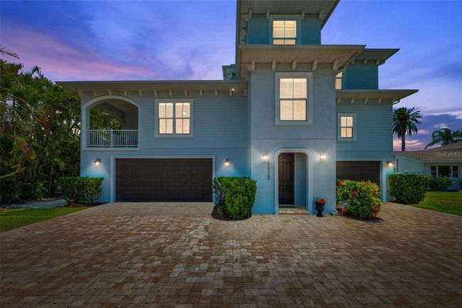 Built in 2018, this St Pete Beach waterfront pool home is on beautiful Boca Ciega Bay. | Image 4