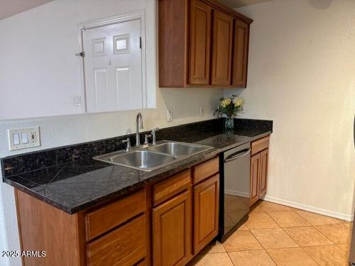 2074-2121 W Royal Palm Rd, Phoenix, AZ, 85021-9301 | Card Image