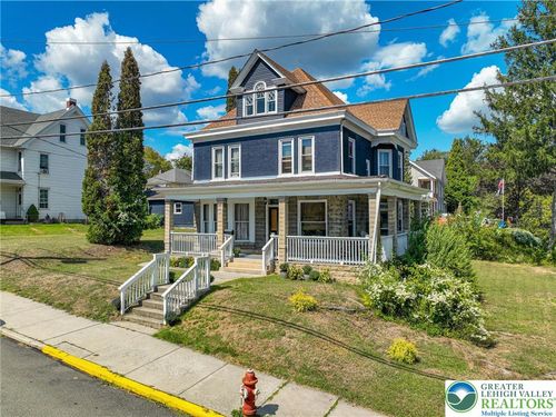 431 E Washington St, Slatington, PA, 18080-1928 | Card Image