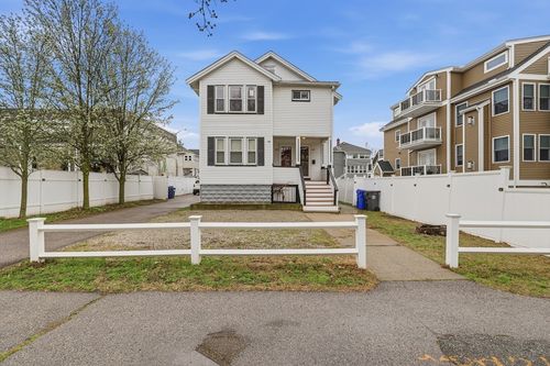 144-142-144 Mystic Valley Pkwy, Arlington, MA, 02474-3405 | Card Image