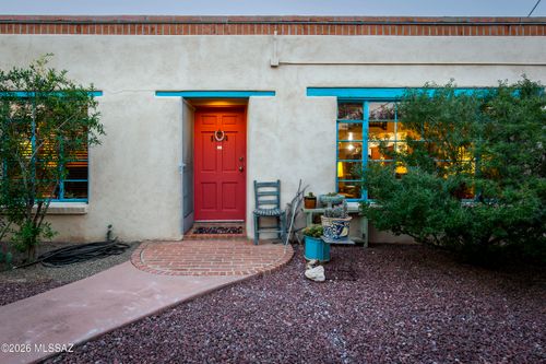 3825 N Tyndall Ave, Tucson, AZ, 85719-1352 | Card Image