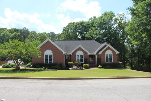 100 Camperdown Ct, Easley, SC, 29642-7732 | Card Image