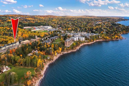 12-3725 London Rd, Duluth, MN, 55804-2236 | Card Image