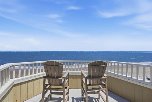 f-301-9000 Palmetto Dr, Isle of Palms, SC, 29451-3864 | Card Image