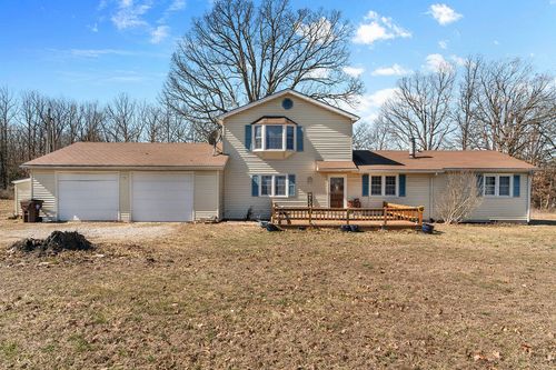 11589 Highway 5, Grovespring, MO, 65662-9121 | Card Image