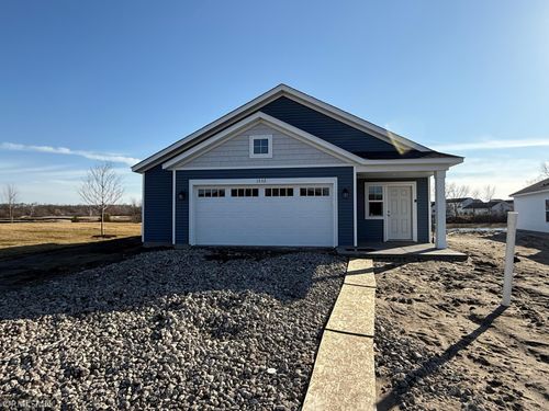 1532 Meadows Dr Ne, East Bethel, MN, 55011-2200 | Card Image
