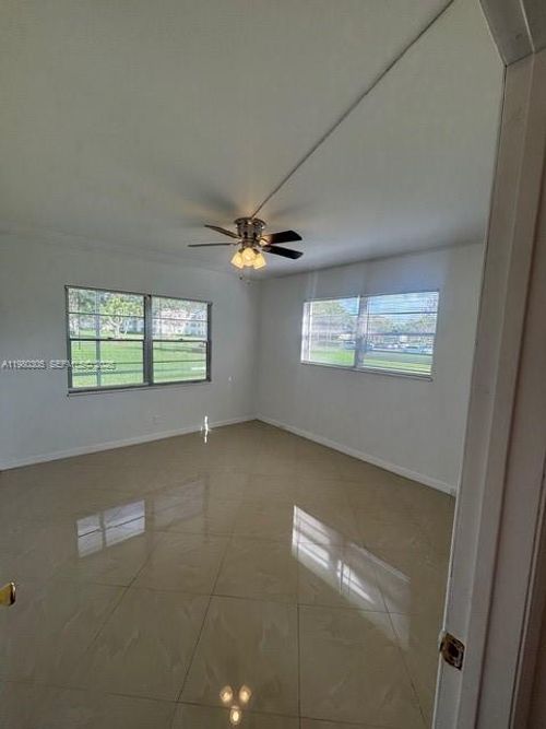 h-305 Preston, Boca Raton, FL, 33434 | Card Image