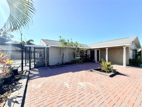 13914 84th Ter, SEMINOLE, FL, 33776-2927 | Card Image