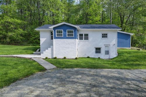 7202 Merriman Rd, Boones Mill, VA, 24065-1706 | Card Image