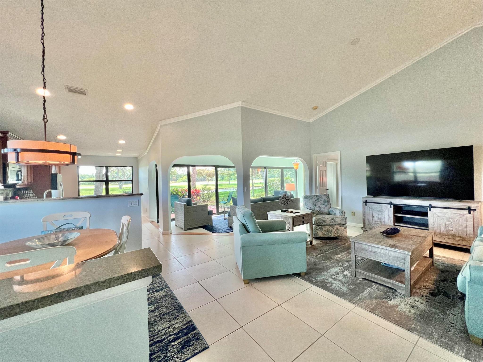 Parkwalk Cir, Boynton Beach, FL 33472