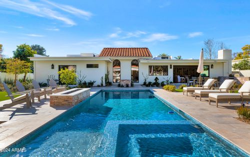 8114 E Del Cuarzo Dr, Scottsdale, AZ, 85258-2253 | Card Image
