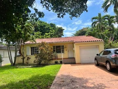 118 Sarto Ave, House other with 3 bedrooms, 2 bathrooms and null parking in Coral Gables FL | Image 1