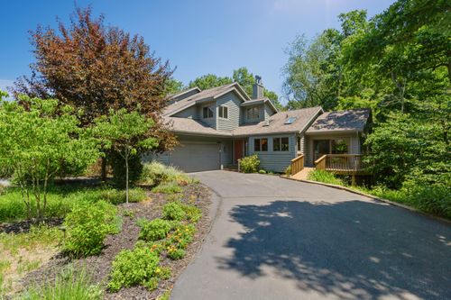 9813 Weko Dr, Bridgman, MI, 49106-9703 | Card Image