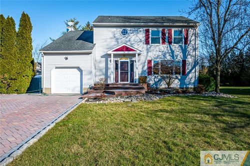 50 Princess Dr, North Brunswick, NJ, 08902-4105 | Card Image