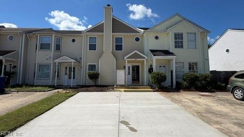 1367 Longlac Road, Virginia Beach, VA, 23464 | Card Image