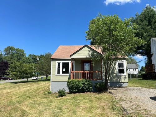 722 Walnut Ave, Pulaski, VA, 24301-3838 | Card Image
