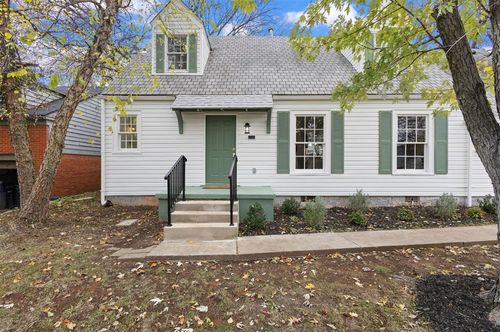 536 Nw 37th St, Oklahoma City, OK, 73118-7022 | Card Image