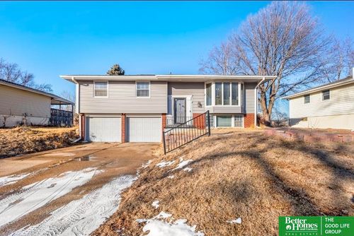 9418 Taylor St, Omaha, NE, 68134-3843 | Card Image