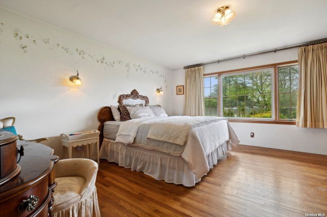 Primary Bedroom w/Walk-in-Closet and Full Bath | Image 12