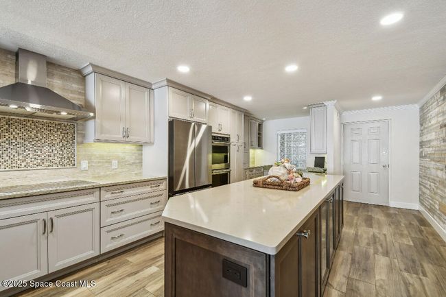 703 - 3221 S Atlantic Ave, Condo with 3 bedrooms, 2 bathrooms and null parking in Cocoa Beach FL | Image 9