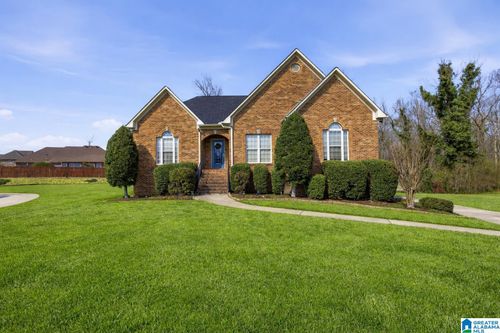 4710 Thornhill Rd, GARDENDALE, AL, 35071-4731 | Card Image