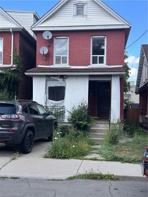 23 Edward St, Hamilton, ON, L8L2V2 | Card Image