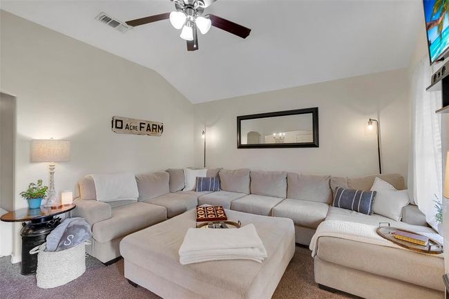 2222 3 Rd St, House other with 3 bedrooms, 2 bathrooms and 1 parking in Rosenberg TX | Image 6