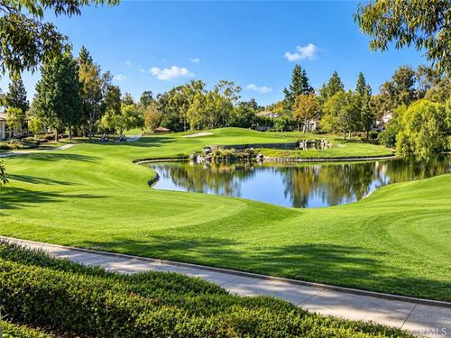 12 Via Est, Rancho Santa Margarita, CA, 92688 | Card Image
