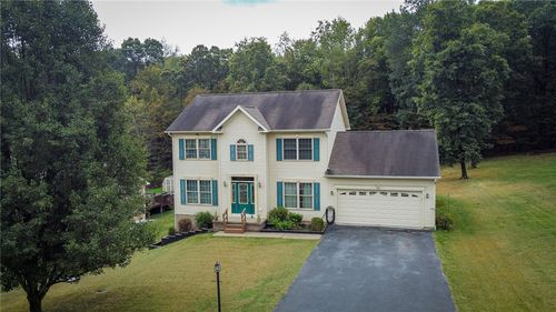 207 October Dr, Butler, PA, 16002-7551 | Card Image