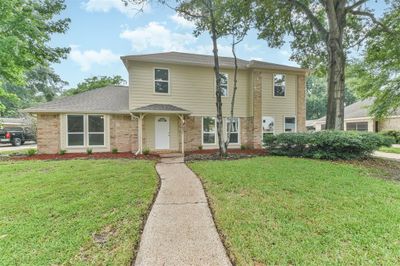 19631 Pinehurst Trail Drive, House other with 4 bedrooms, 2 bathrooms and null parking in Humble TX | Image 1