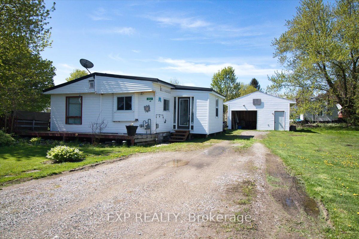 Residential in Chatham-Kent 2