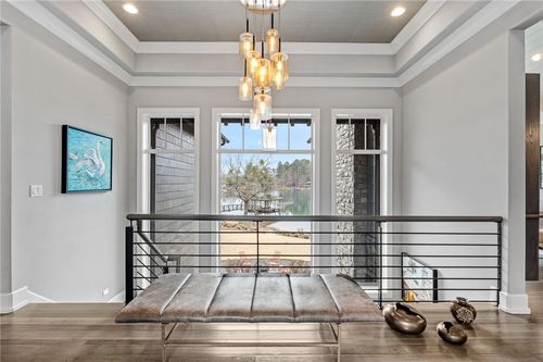 438 Winchester Ln, Sunset, SC, 29685-1729 | Card Image