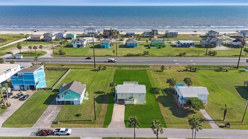 16519 Blackbeard Rd, Jamaica Beach, TX, 77554 | Card Image