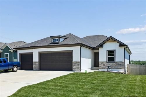 2309 Eagle Ct, Independence, MO, 64057-7827 | Card Image