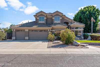 427 W Liberty Lane, House other with 4 bedrooms, 3 bathrooms and null parking in Gilbert AZ | Image 1