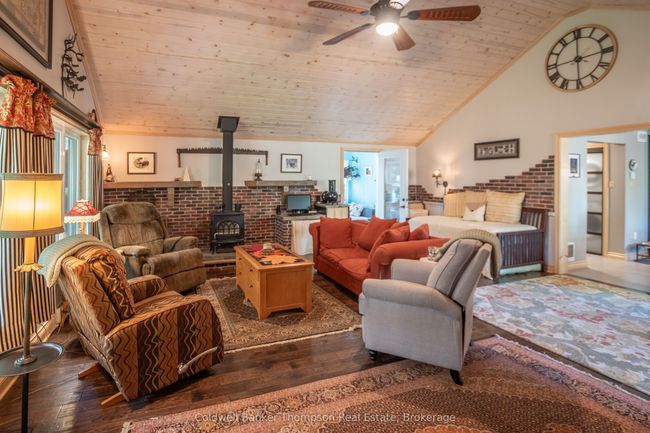 1078 Bellwood Acres, House other with 2 bedrooms, 2 bathrooms and 8 parking in Dorset ON | Image 11