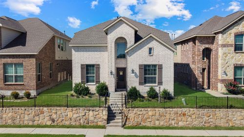 5418 Riverwalk Pkwy, Garland, TX, 75040-8740 | Card Image