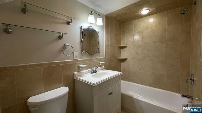 81 Lenox Ave, Home with 1 bedrooms, 1 bathrooms and null parking in Dumont NJ | Image 7