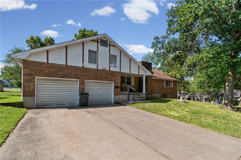 Residential in El Dorado Springs 4