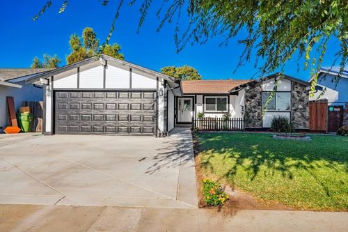 5831 Soltero Dr, San Jose, CA, 95123-3841 | Card Image