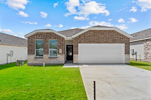 716 Horsetail Ln, New Braunfels, TX, 78132-0294 | Card Image