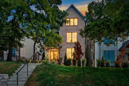 1010 Argyle Ave, Nashville, TN, 37203-4912 | Card Image