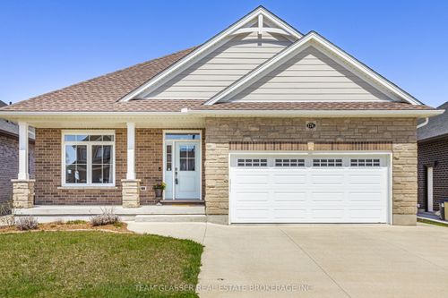 176 Boardwalk Way, Dorchester, ON, N0L1G2 | Card Image