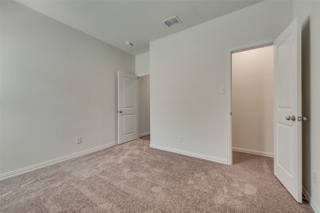 5904 Priory Dr, House other with 4 bedrooms, 2 bathrooms and null parking in Aubrey TX | Image 26