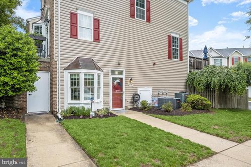 2426 Lizbec Ct, CROFTON, MD, 21114-3246 | Card Image