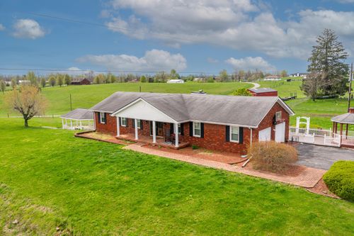 110 White Conkwright Rd, Winchester, KY, 40391-8389 | Card Image
