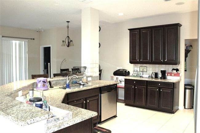 Kitchen | Image 8